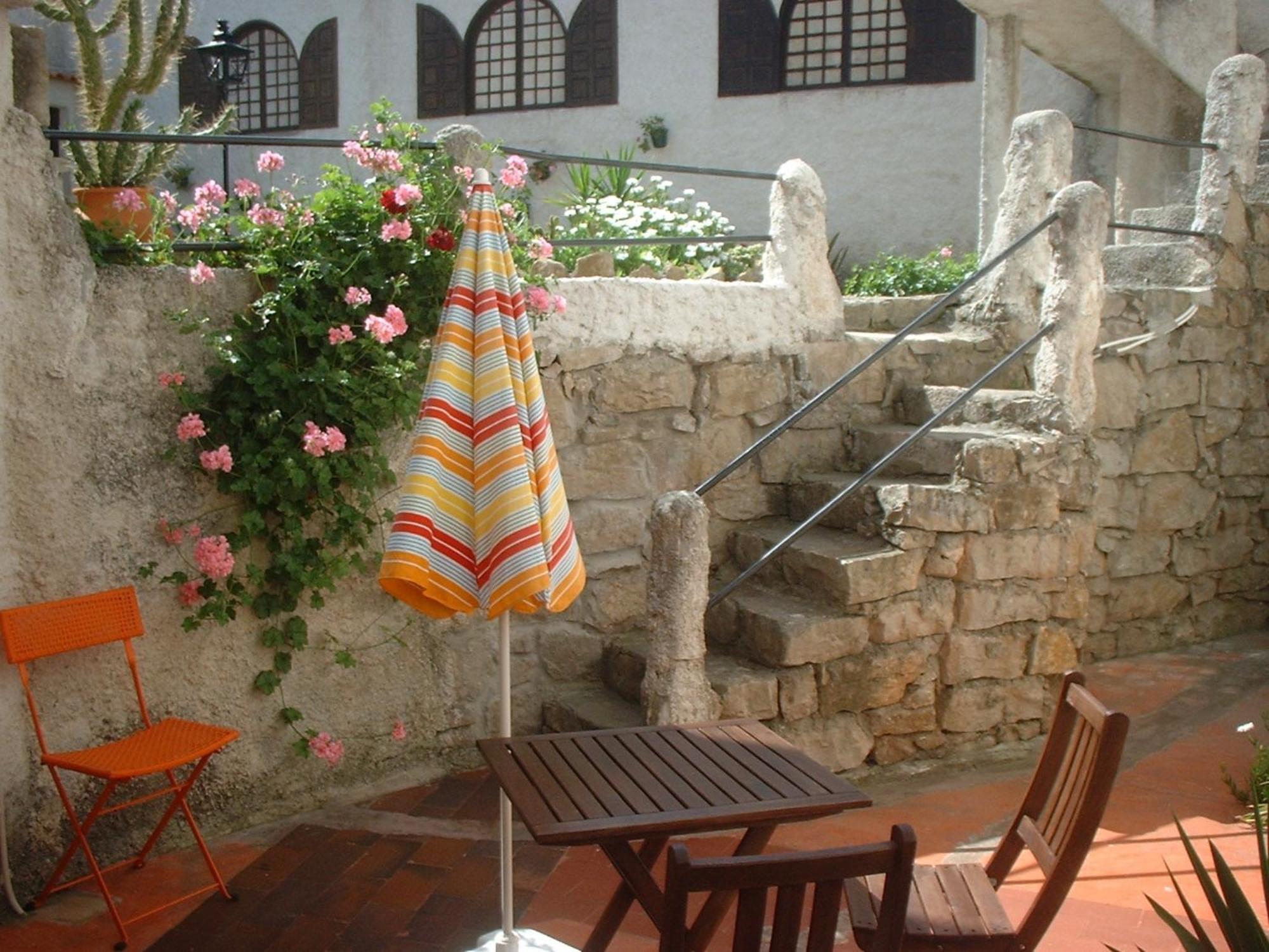 Hotel Casa Da Tauria à Atouguia Da Baleia Extérieur photo